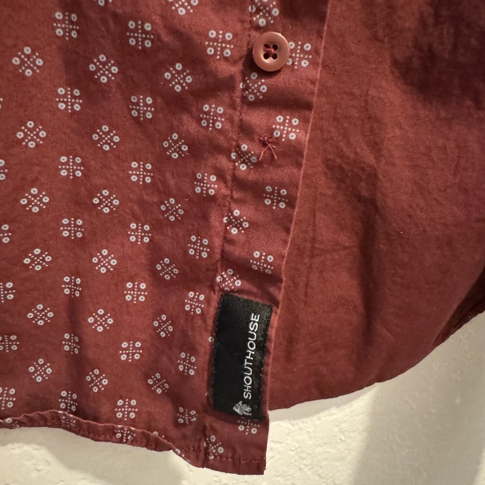Small maroon button down - Picture 3 of 7